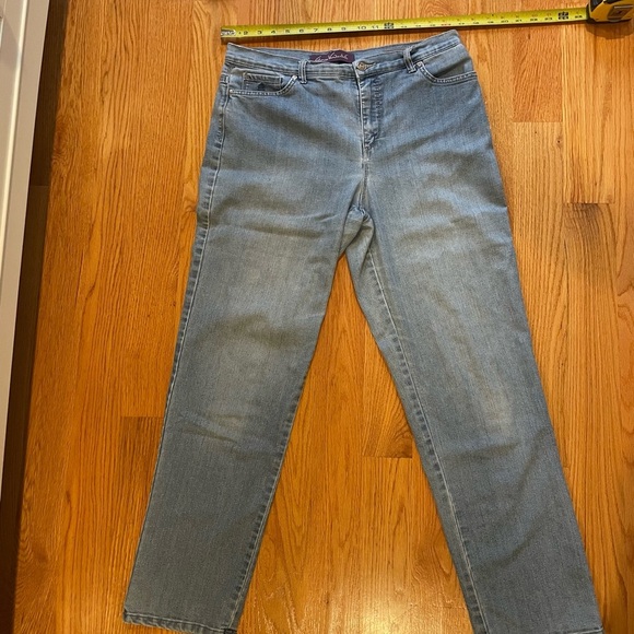 Gloria Vanderbilt Amanda Jeans Women’s size 8 - Picture 1 of 5